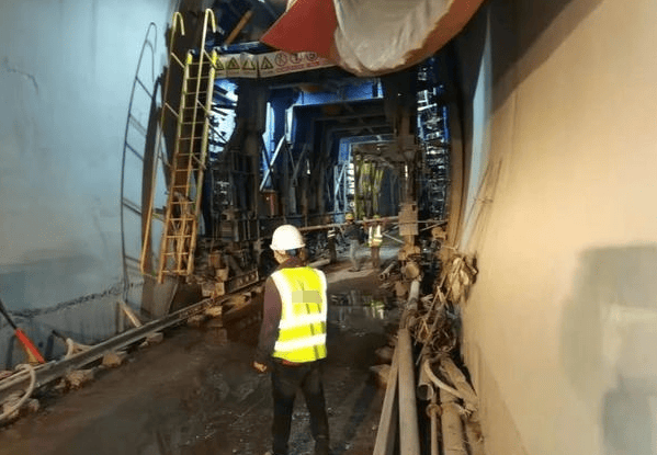 现场勘探与数据核验